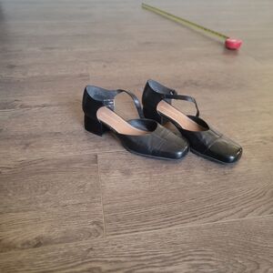 Naturalizer Black Block Heel Women's Shoes